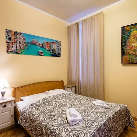 Kalnina Quiet In City Center Apartment *