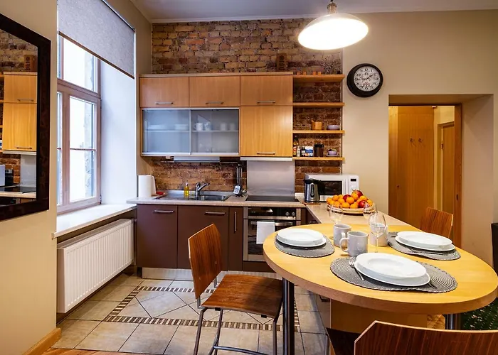 Kalnina Quiet In City Center Lägenhet Riga