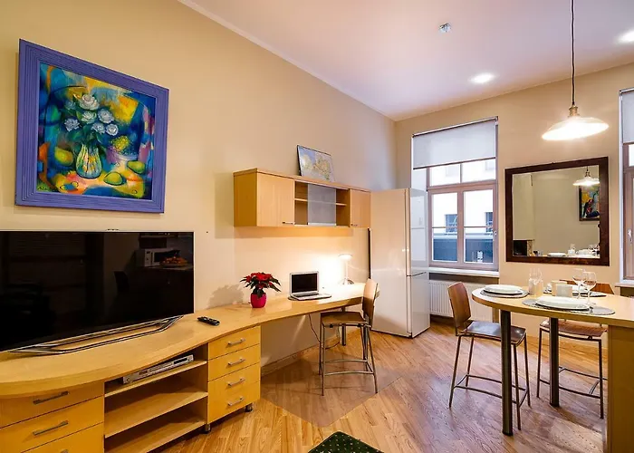 Kalnina Quiet In City Center Lägenhet Riga